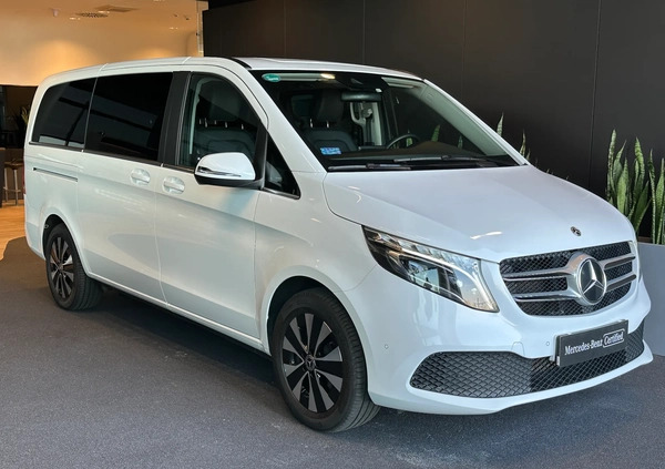 Mercedes-Benz Klasa V cena 249900 przebieg: 87350, rok produkcji 2021 z Bodzentyn małe 301